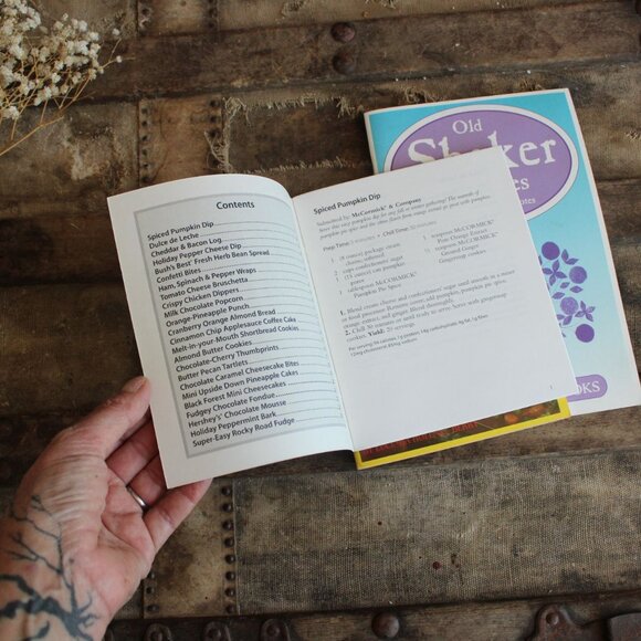 Vintage 1980s 2000s Recipe Booklets, Old Shaker, Salads, Oxmoor House, Cookbooks - Picture 10 of 10